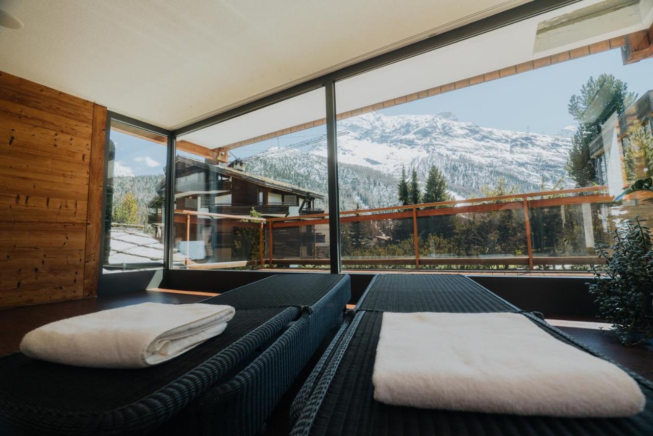 Wellnesshotel Schweizerhof ซาสฟี ภายนอก รูปภาพ