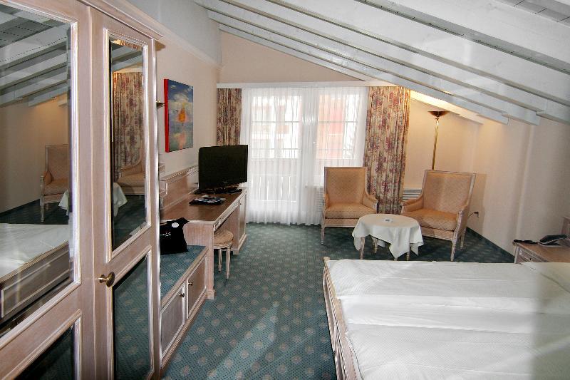 Wellnesshotel Schweizerhof ซาสฟี ภายนอก รูปภาพ