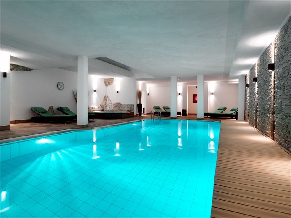 Wellnesshotel Schweizerhof ซาสฟี ภายนอก รูปภาพ
